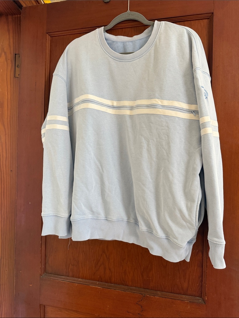 Sweat & Milk Nursing Light Blue Striped Crewneck Sweatshirt Size M/L